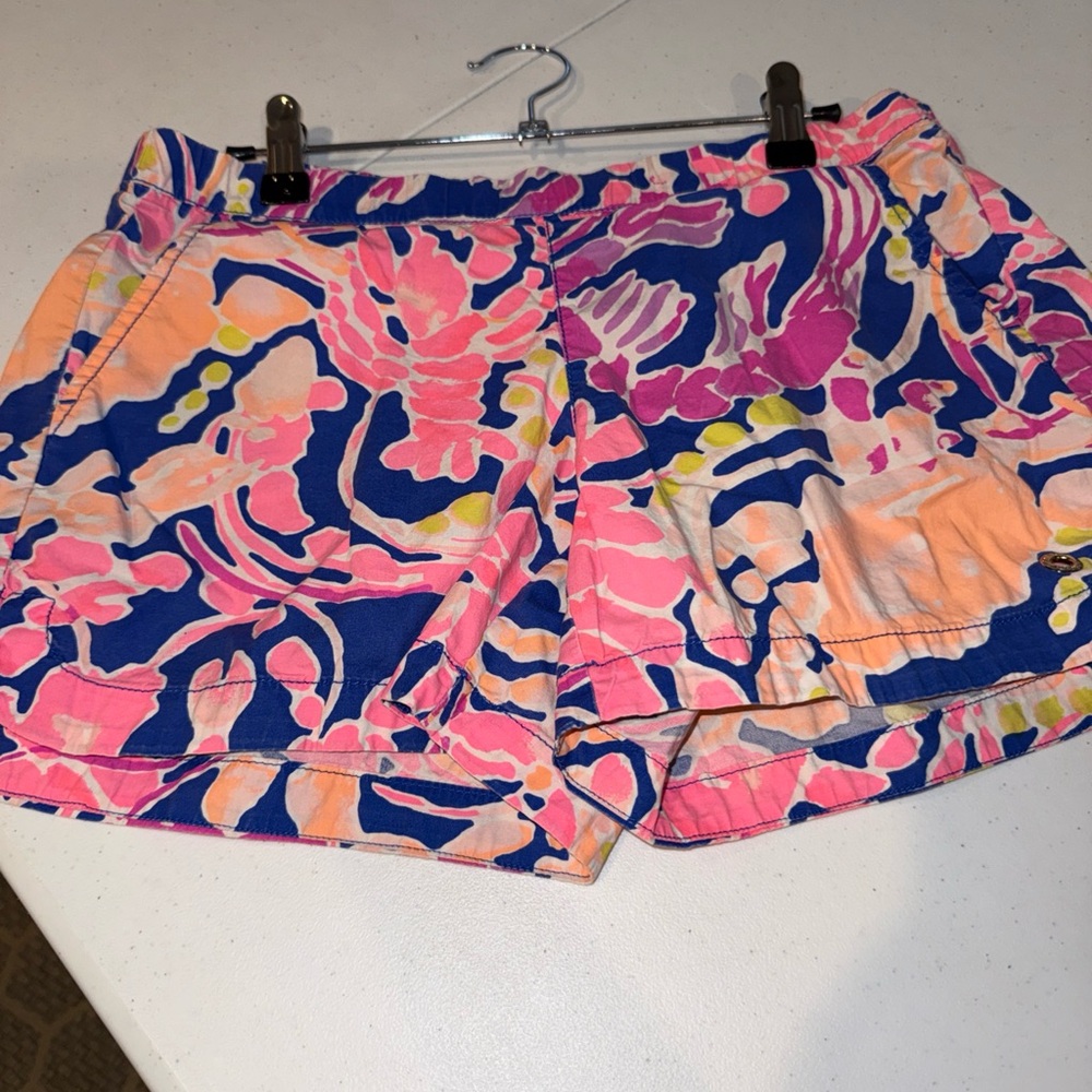 Lilly Pulitzer Multicolored Floral Print Shorts Poolside Beach Walk Women’s Sz S